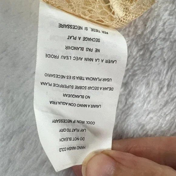 Vintage Womens Victorian Lace Button Up Top Sz S Coquette Bell Sleeve Ivory Y2K - Picture 11 of 12